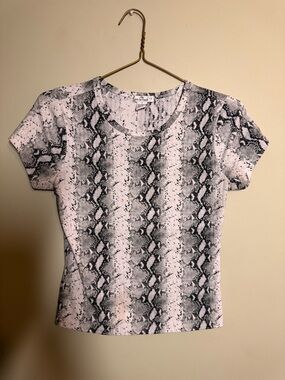 Love Streak Snake Print Tee - Monochrome Crew Neck